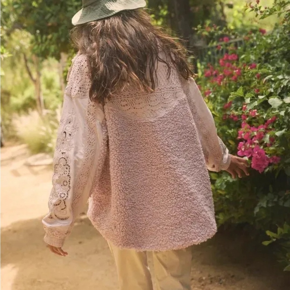 Free People FP Movement Seaside Fleece Embroidered Small - Picture 2 of 9